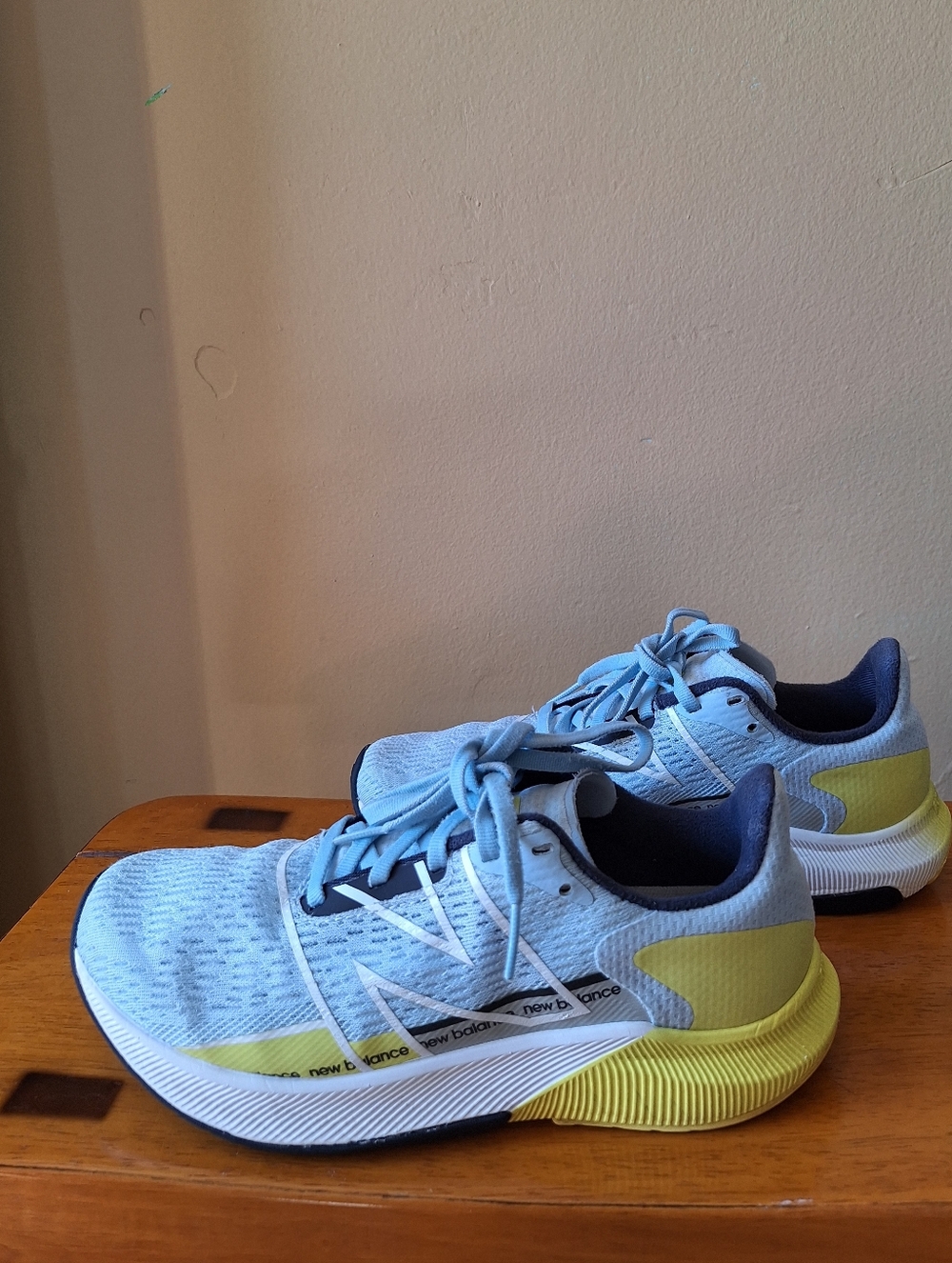New Balance Women's FuelCell Propel v2 'UV Glow First Light' Size 7B
